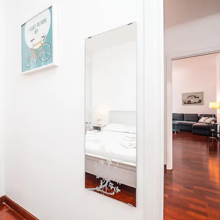 Keys Of Italy - Piazza Vetra Roomy Milano