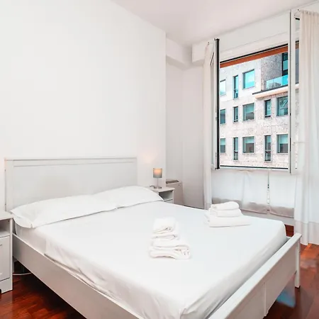 Keys Of Italy - Piazza Vetra Roomy * Milano