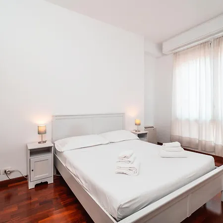 Apartamento Keys Of Italy - Piazza Vetra Roomy *